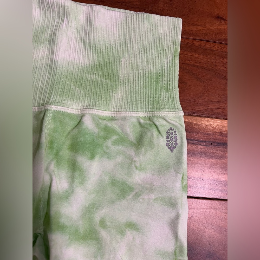 Free People Green High-Rise 7/8 Good Karma Tie-Dye Leggings (xs/s)